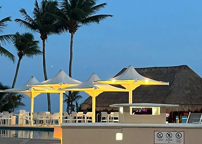 Spacious And Comfortable Apartment W Pool And Golf