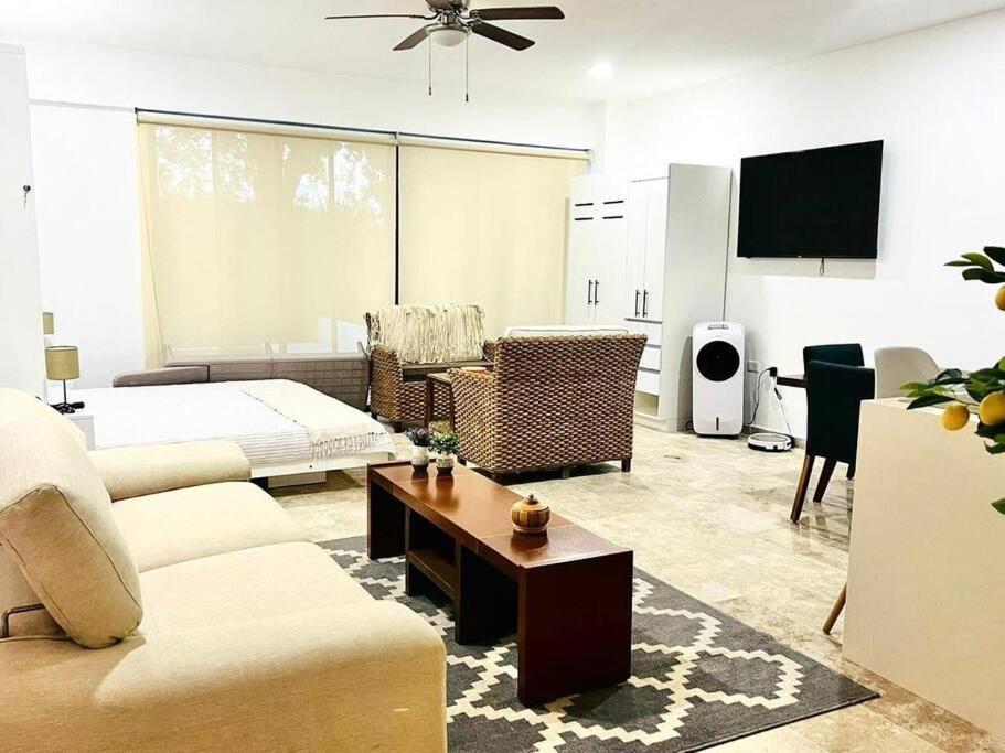 Apartment Spacious And Comfortable W Pool And Golf *